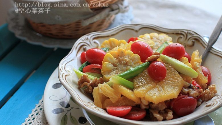 油醋汁核桃蔬果沙拉