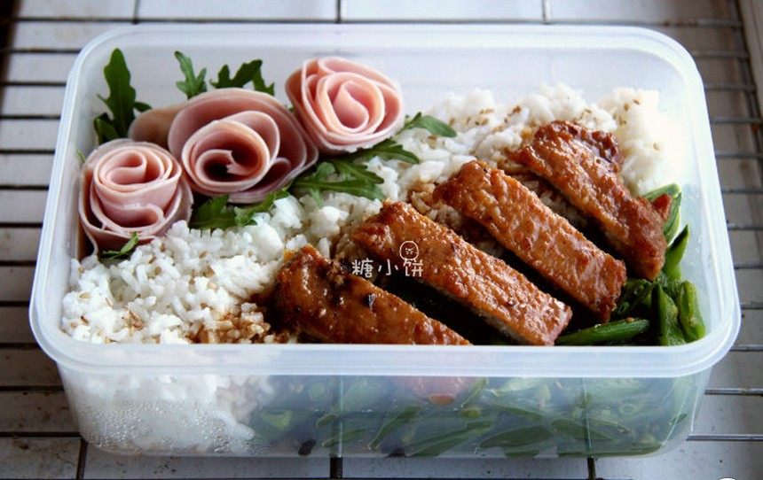 红烧猪排饭