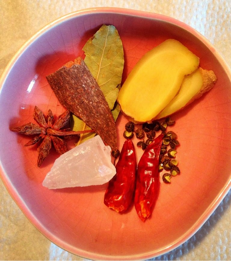 停不下来的鸡爪,准备香料