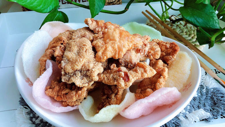 醋肉,和我们东北的软炸里脊很相似哟!各有味道,各有千秋!