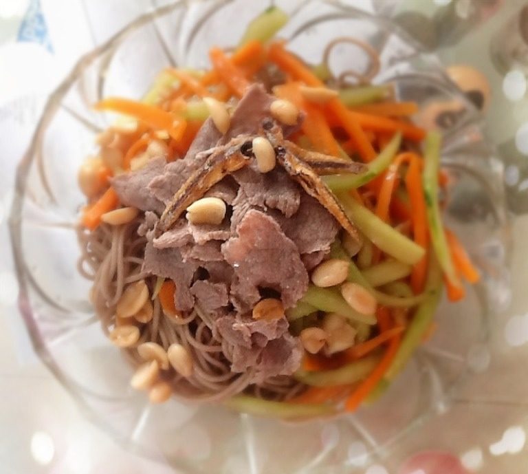 清爽一夏niu肉荞麦面