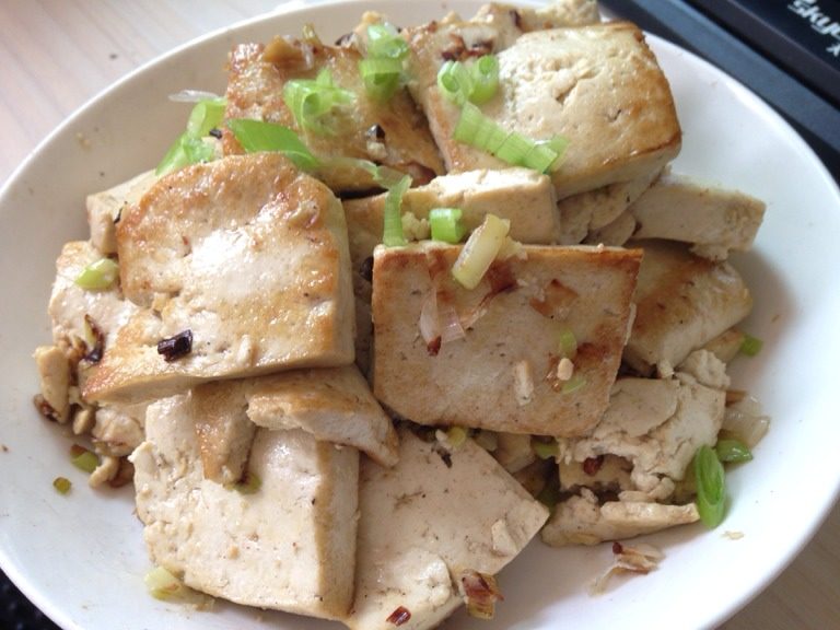 香葱煎老豆腐