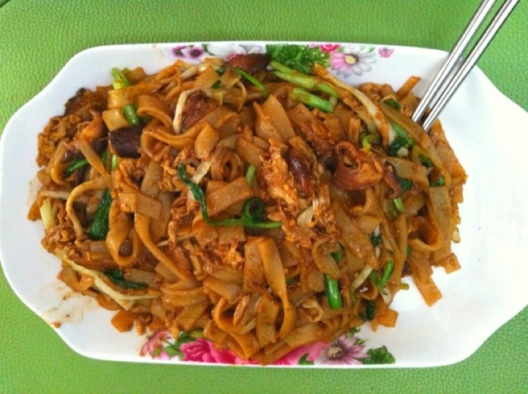 什锦炒河粉