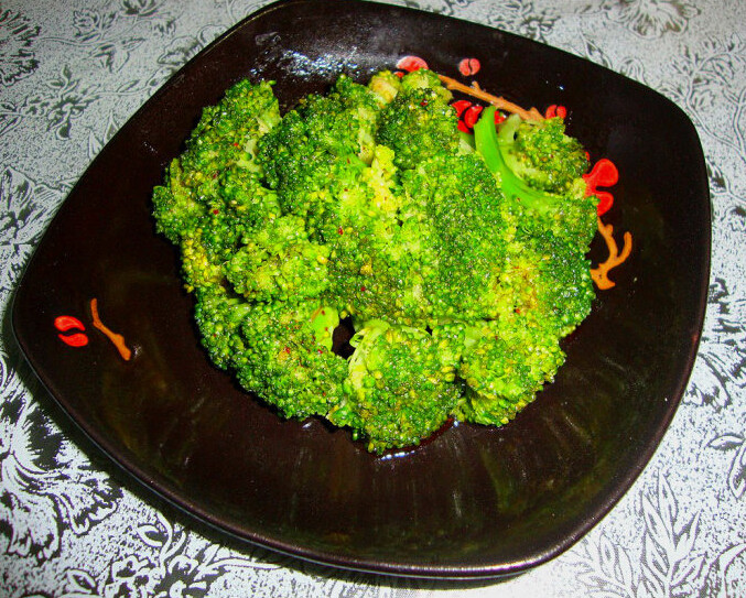 拌西兰花 