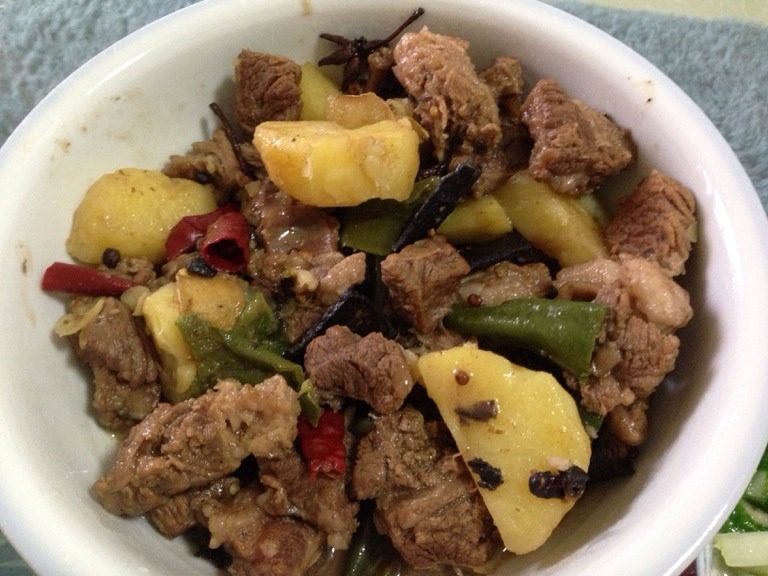 土豆燜牛腩