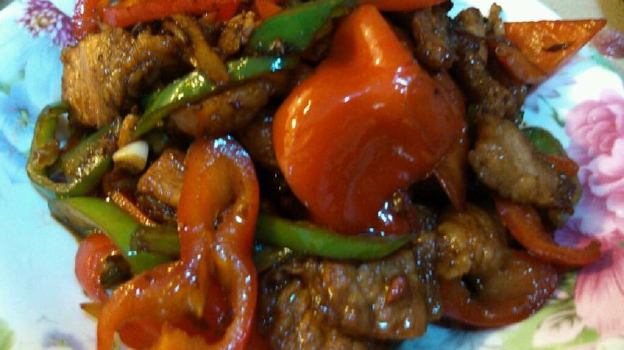 辣椒炒五花肉