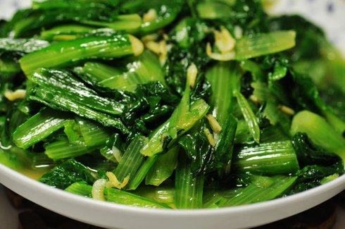 虾皮炒小白菜
