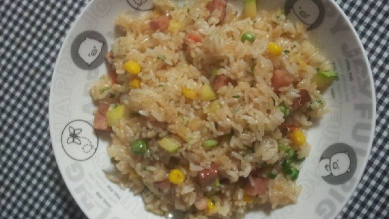 虾仁火腿玉米炒饭