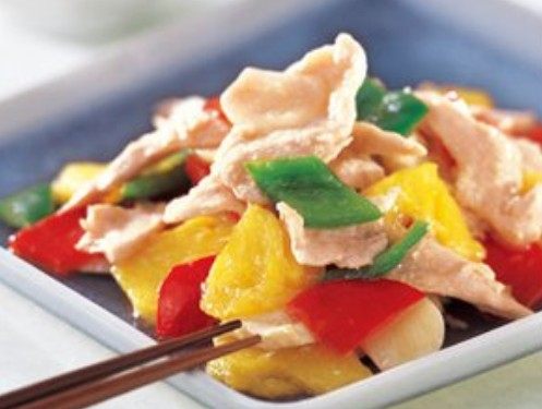 菠萝炒鸡片
