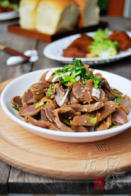 麻油香拌鸡胗