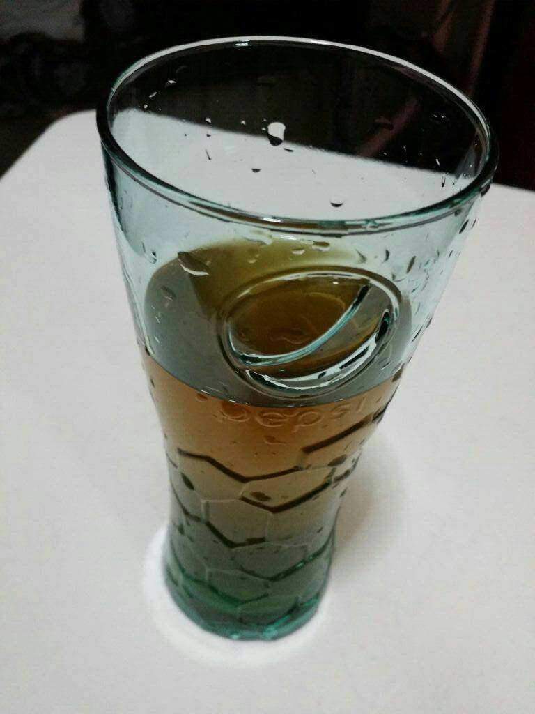 红糖冬瓜茶,喝之前舀几勺兑点白开水，可以放入冰块