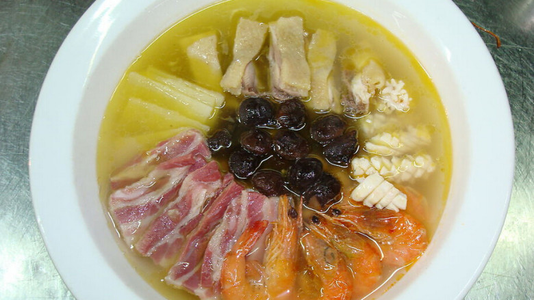 炖海鲜