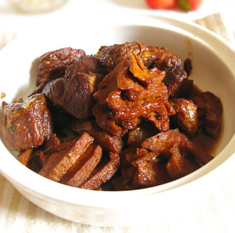 兰花干烧肉