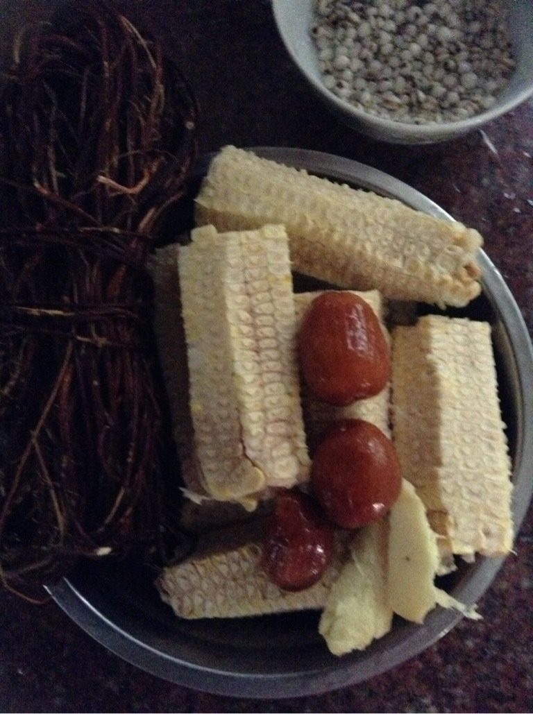 养肝鸡骨草汤