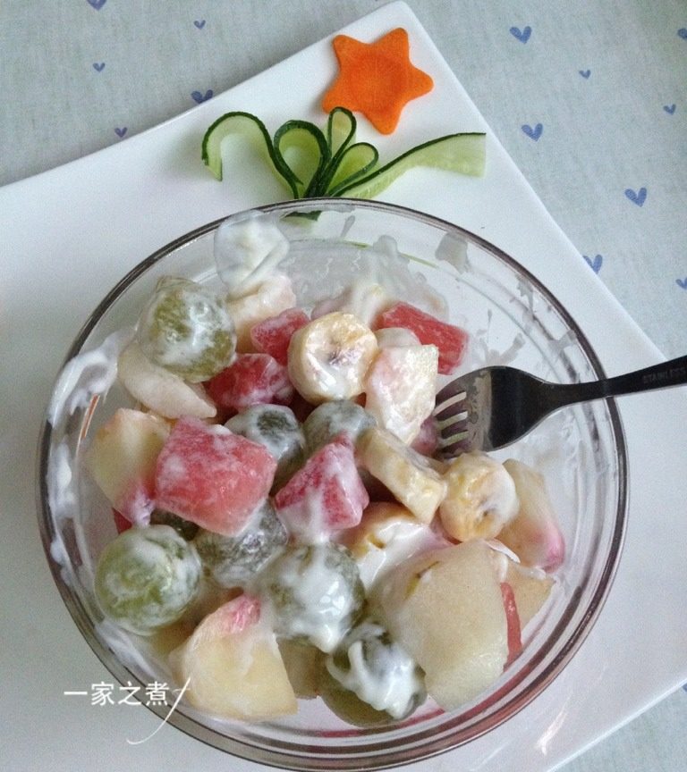自制酸奶水果沙拉