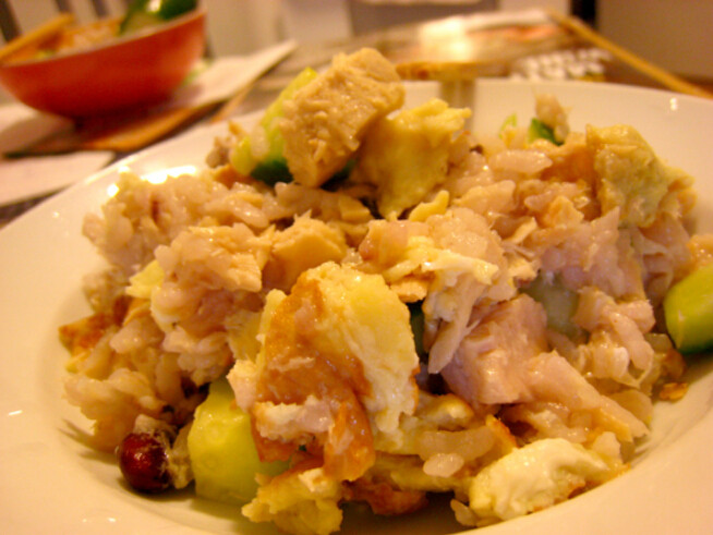 干白金枪鱼炒饭