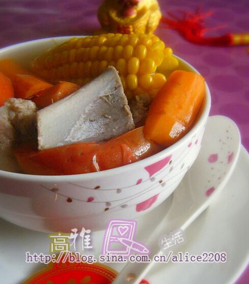 双红玉米排骨汤