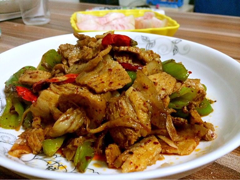 平菇小炒肉