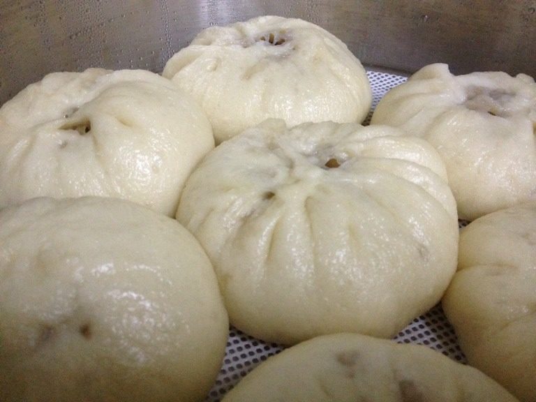 辣白菜牛肉包子