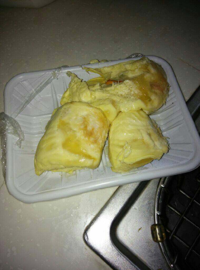 香葱榴莲鸡蛋饼,榴莲选熟透的,这样糯,放饼里好吃