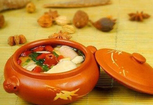 田七红枣炖鸡