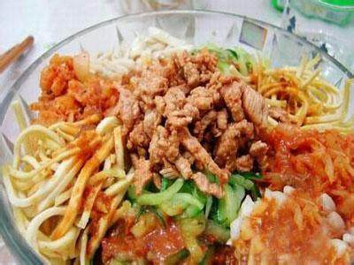 韩式蔬菜拌饭