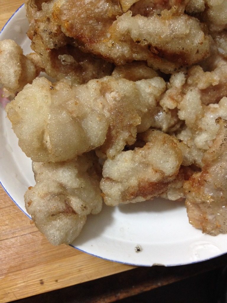 东北锅包肉,如图第二遍的成品,放大看,很蓬的!