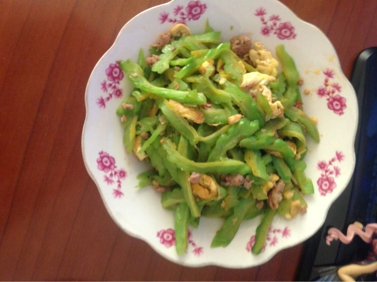 炒苦瓜