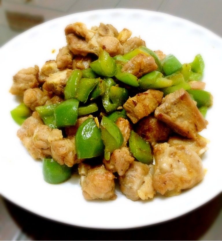 青椒焗排骨