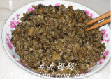 鸭肉糯米蒸包 ,鸭肉切小丁，放入<a style='color:red;display:inline-block;' href='/shicai/ 3250'>葱</a><a style='color:red;display:inline-block;' href='/shicai/ 37'>姜</a>末拌匀备用；将晾凉的<a style='color:red;display:inline-block;' href='/shicai/ 5132'>糯米饭</a>和鸭肉丁、<a style='color:red;display:inline-block;' href='/shicai/ 2862'>橄榄菜</a>混合拌匀，加入适量的<a style='color:red;display:inline-block;' href='/shicai/ 10588'>糖</a>和<a style='color:red;display:inline-block;' href='/shicai/ 788'>生抽</a>拌均匀即可成馅儿