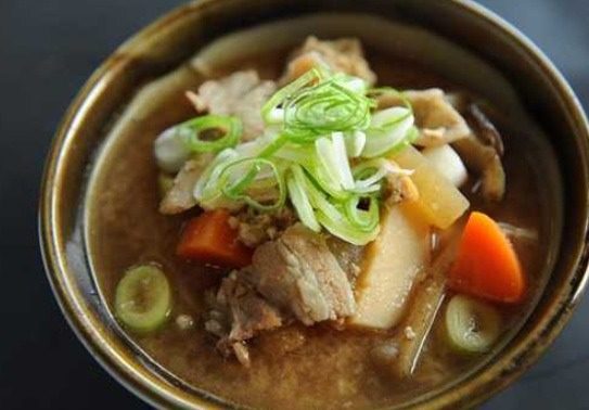 深夜食堂の 猪肉汤套餐