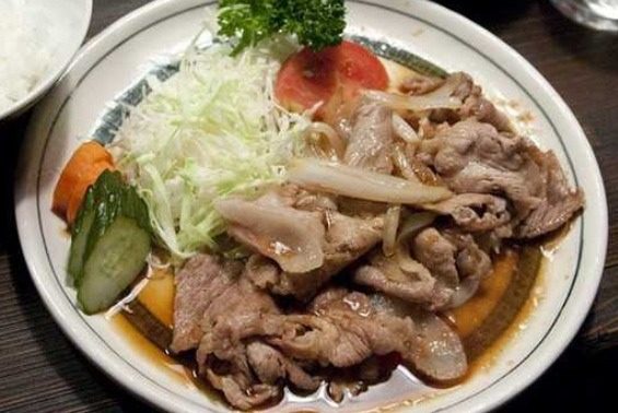 深夜食堂の 生姜猪肉烧套餐
