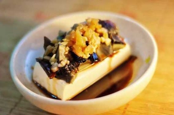 深夜食堂の皮蛋豆腐