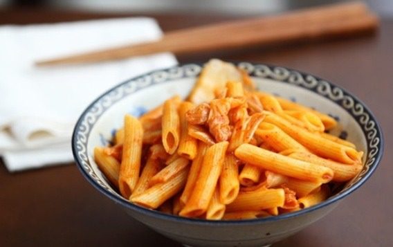泡菜炒意面