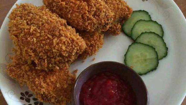 黄金鸡翅,最后装盘就是这样。