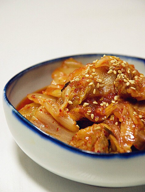 辣白菜炒肉 
