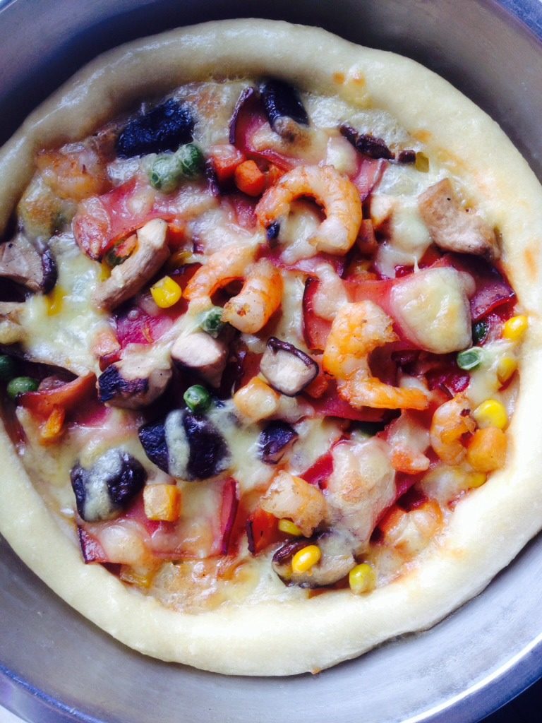 培根蘑菇海鲜披萨