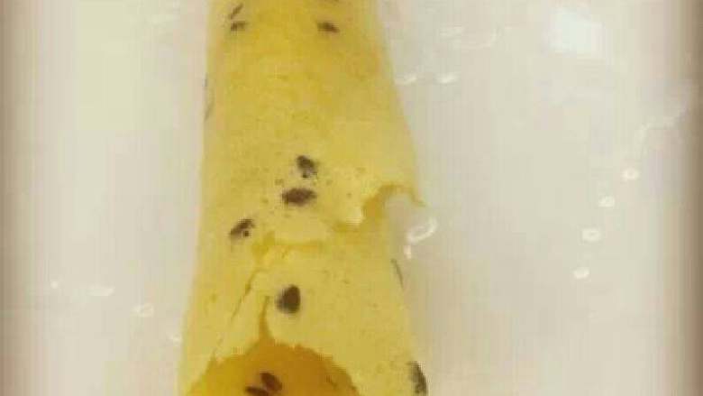 脆皮蛋卷,装盘卷卷卷。成这样了