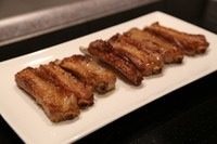 蒜香骨,最后,出锅装盘。