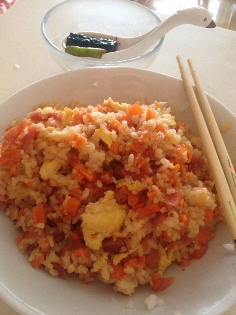 鸡蛋火腿炒饭