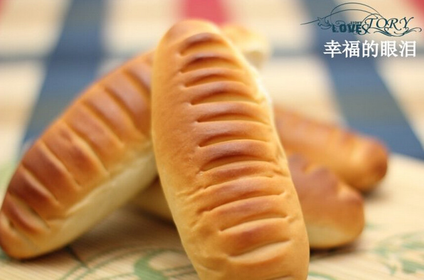 脆皮香肠面包 
