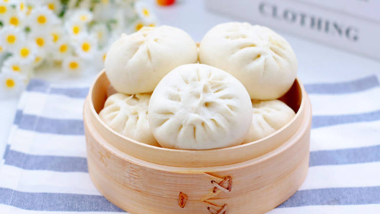 洋葱酱肉包子,做法简单又营养丰富,用九阳叠叠【發】绞肉机做馅料是不是更方便哦~