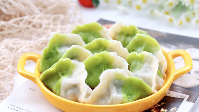 #闹元宵#翡翠韭菜海虹饺子,喜欢的小伙伴们赶紧安排起来吧!