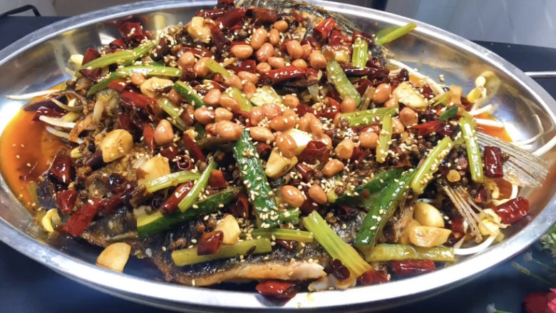 家庭版烤鱼制作方法,制作完成即可使用