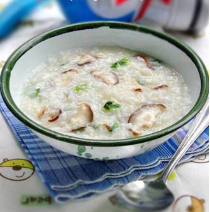 香菇鸡肉粥
