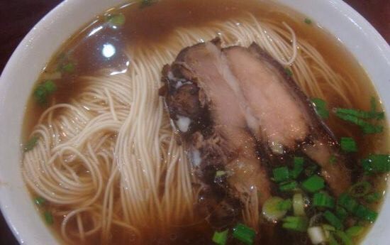 焖肉面