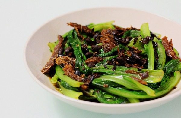 豆豉鲮鱼油麦菜