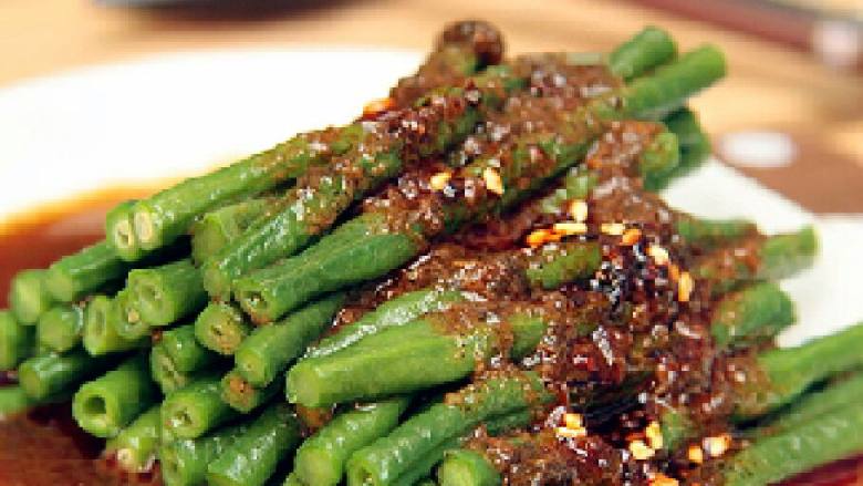 麻酱拌豆角。
