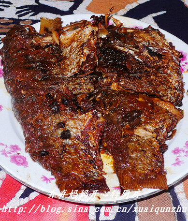 香酥鲫鱼