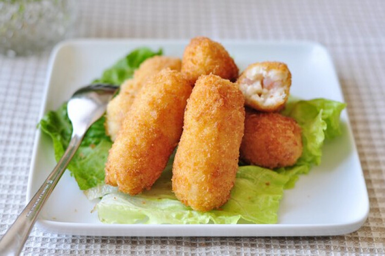虾仁奶油可乐饼